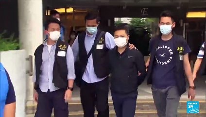 Arrestation des dirigeants du journal Apple Daily