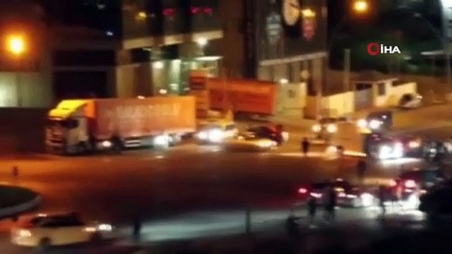 Asker uğurlamasında yol kapatıp drift yapan magandalar kamerada