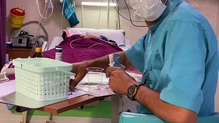 Um Irão em sanções na luta contra a Covid