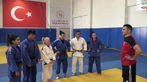 AKSARAY - Görme Engelli Judo Milli Takımı'nın hedefi Tokyo 2020'de en az 3 altın madalya