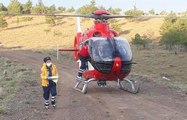 Traktör kazasında yaralanan Yaşar'a, ambulans helikopterle sevk