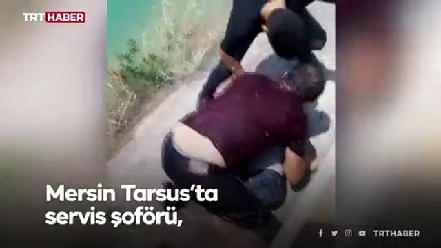 Boğulmak üzere olan çocuğu son anda kurtardı
