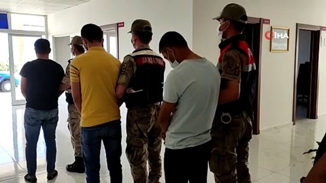 Batman’da hırsızlarla iş birliği yaparak çalıştıkları iş yerlerini soyan zanlılar yakalandı
