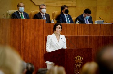 Ayuso anuncia la bajada del IRPF a todos los madrileños