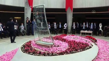 ISPARTA  - Dokuzuncu Cumhurbaşkanı Süleyman Demirel mezarı başında anıldı