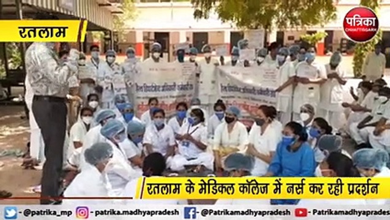 आंदोलन क आठवां दिन : सरकार की सद्बुद्धि के लिये नर्सों ने किया हवन, दी आहुति