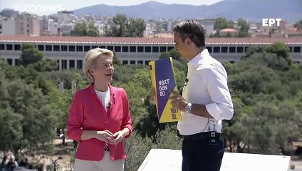 Ursula von der Leyen à Athènes : feu vert au plan de relance grec