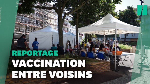 À Montreuil, la vaccination au pied des immeubles des quartiers populaires