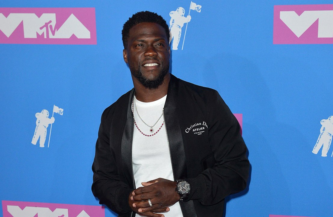 Kevin Hart purposefully does a bad job of changing his baby’s nappies