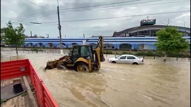 В Крыму после ливней объявлен режим ЧС