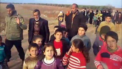 1500 Türkmen Türkiye sınırında