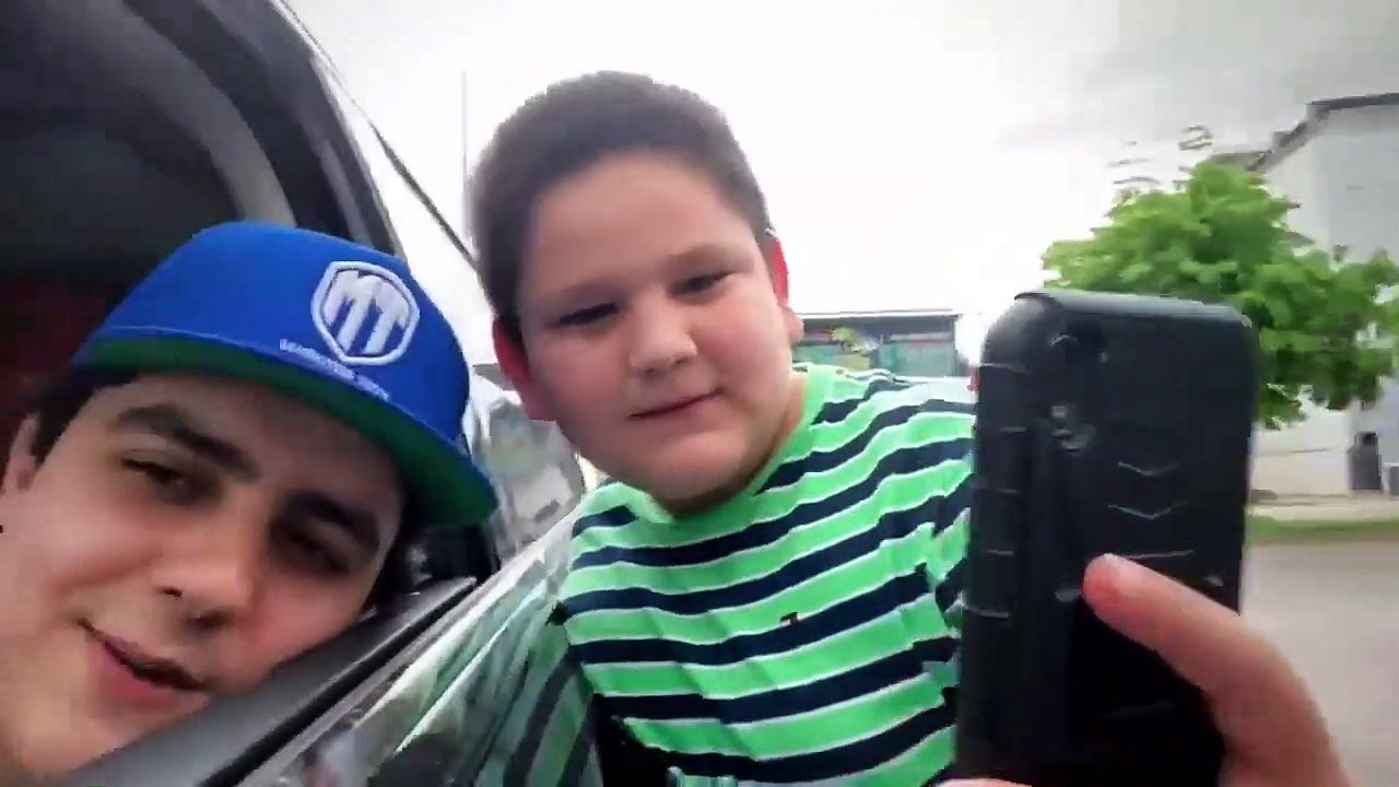 EL CHIQUETE  SE ENOJA CON EL GORDO  ARCE POR IR SE CON MARKITOS