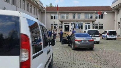 Bursa'da lisede kadın cinayeti... Eşini çalıştığı lisenin içinde bıçaklayarak öldürdü