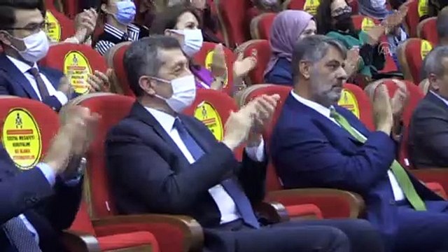 KARABÜK - Milli Eğitim Bakanı Selçuk, ziyaretlerde bulundu