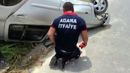 ADANA - Takla atan otomobilin sürücüsü yaralandı