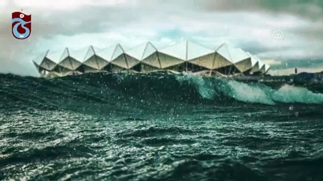 TRABZON - Trabzonspor'un yeni transferi Koita'dan taraftara mesaj