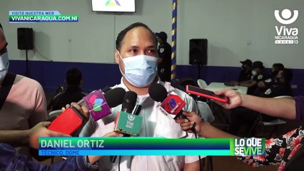 Funcionarios de Migración y Extranjería reciben técnicas contra incendios