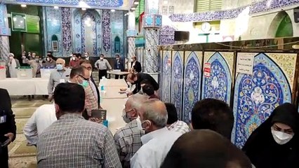 TAHRAN - İran'da halk cumhurbaşkanlığı seçimleri için sandık başında (2)