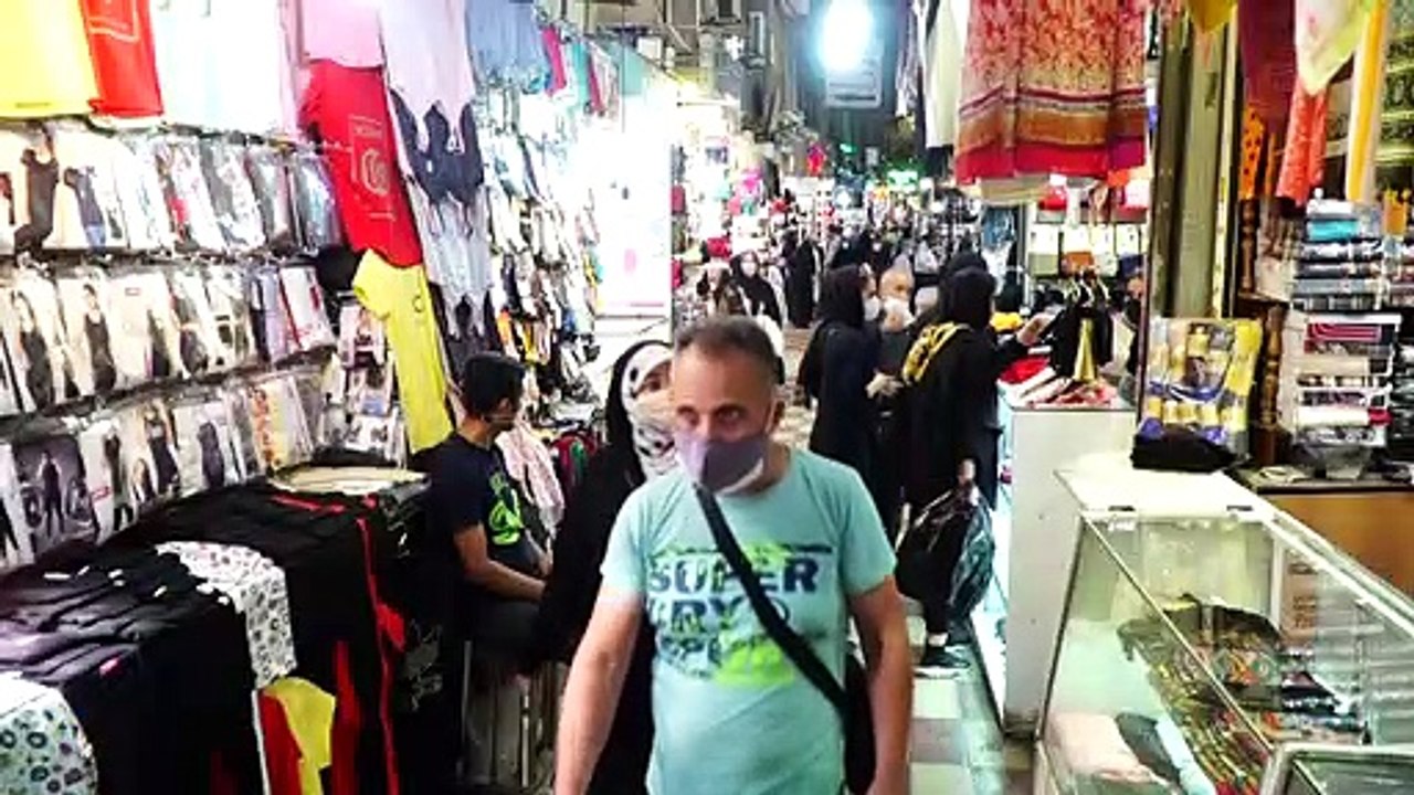 Präsidentenwahl im Iran: Ultrakonservativer Raisi klarer Favorit