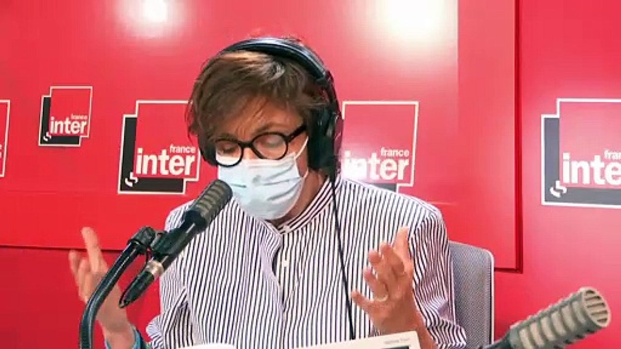 "Je sais nager" d'Arno ou comment faire entrer un rond dans un carré - Tubes and Co