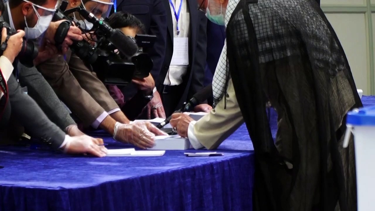 Präsidentschaftswahl im iran begonnen