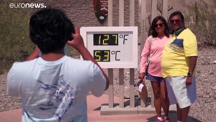 Скачать видео: Olar de calor extremo en Estados Unidos, con temperaturas por encima de los 50ºC