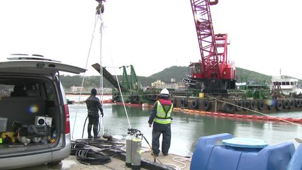 태안군, 선박 화재로 침몰 된 어선 23척 인양 완료 / YTN