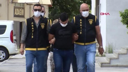 TEYZESİNİN ERKEK ARKADAŞININ ALTINLARINI ALIP SENET İMZALATTI