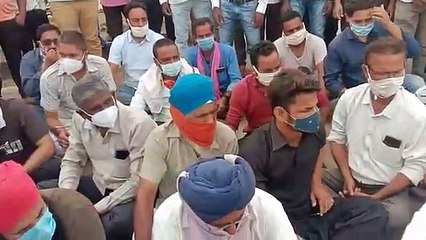 पेट्रोल-डीजल की बढ़ती कीमतों के विरोध में कांग्रेस का चक्का जाम