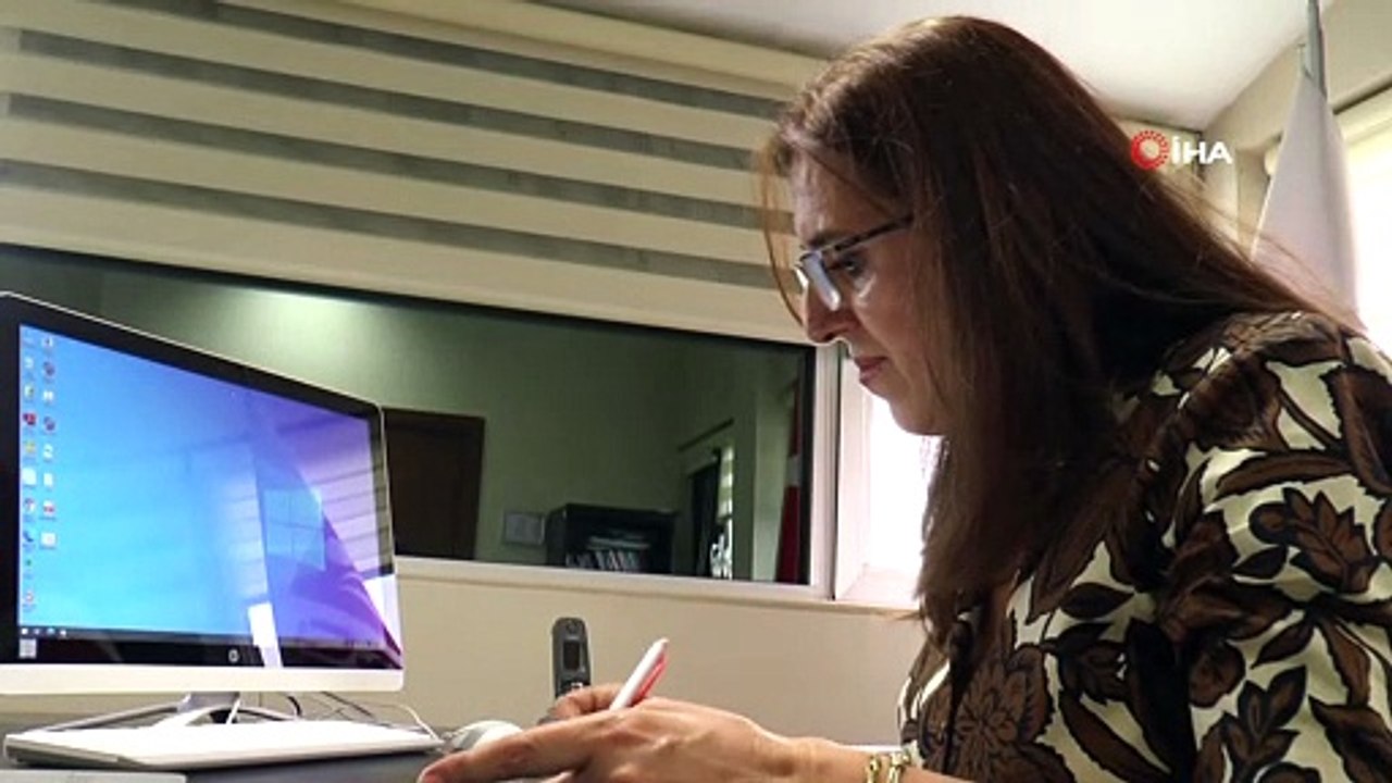 Ekran başında yemek yiyen çocuklarda obezite tehlikesi