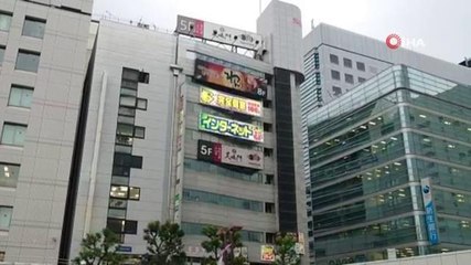 Japonya'da 24 saati aşan rehine krizi sürüyorKendini internet kafe çalışanı ile odaya kilitledi
