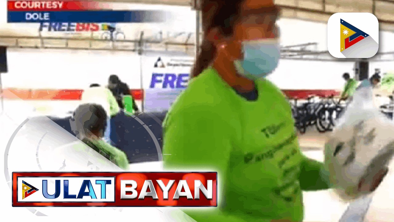 DOLE, mamimigay ng bike at cellphone sa mga economic frontliners na magpapabakuna sa Hulyo