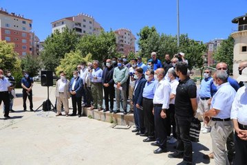 Mısır'da darbe karşıtı 12 kişinin idam kararına tepki gösterildi