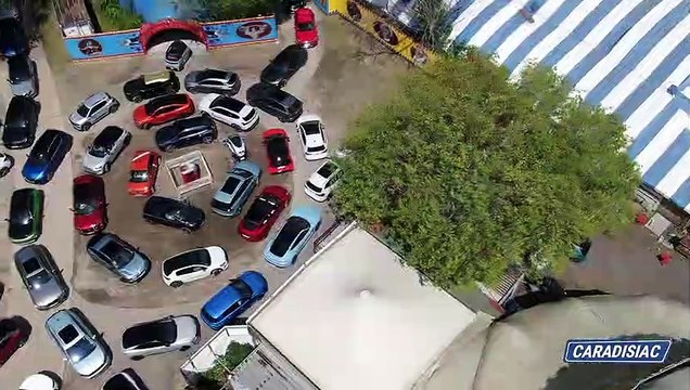 Toyota Highlander hybrid : l'hybride des familles - Salon Caradisiac Electrique/hybride 2021