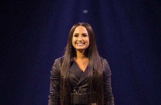 Demi Lovato atribuye su sobredosis a las inseguridades en torno a su género