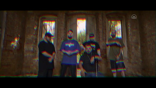 İSTANBUL - Rapçiler 'Yunus Emre ve Türkçe Yılı'na özel rap parçası hazırladı