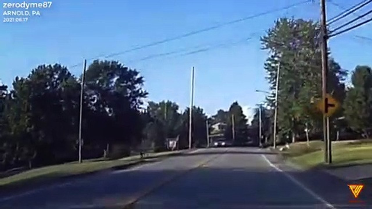 Nearly hit by impatient driver 2021.06.17 — ARNOLD, PA