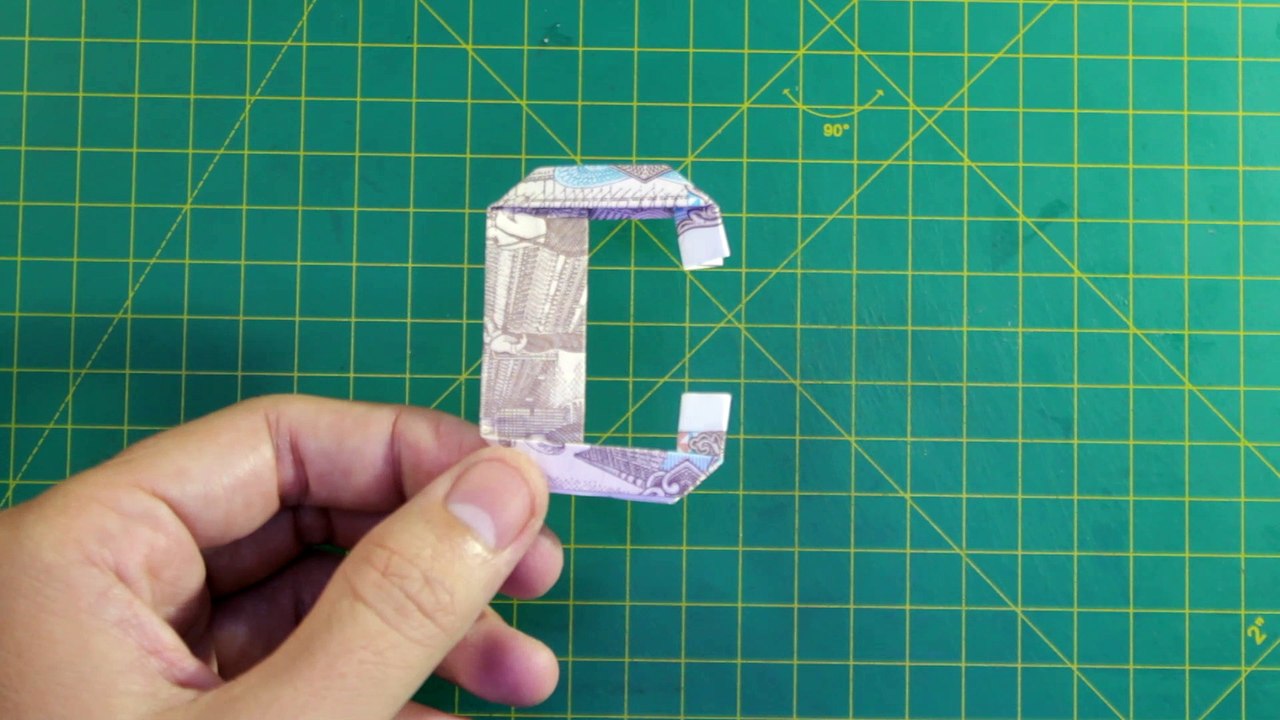 Demo money origami alphabet letter C 2d - origami money vietnam