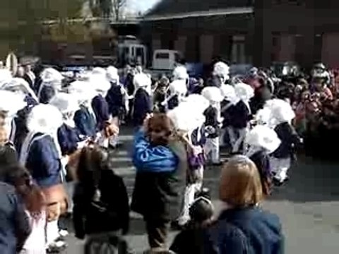 Gilles et Paysannes BLC Brûle-Bosses 2008 Vidéo (2)