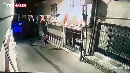 AK Parti Hani İlçe Başkanlığı'na saldırı