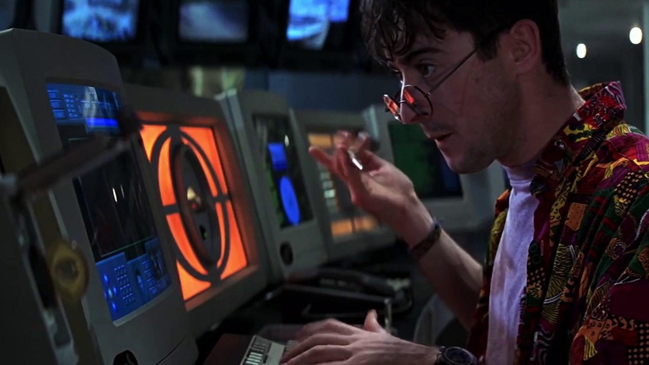 GOLDENEYE Movie Clip - James Bond and Natayla's Explosive Escape