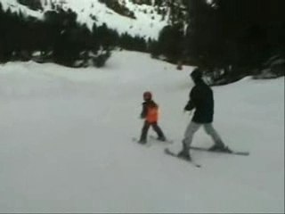 Clément, aveugle, fait du ski