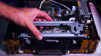 VHS Memory Rescue - Vintage clip JVC HR-J401M [UHD 4K]