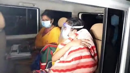 சிவசங்கர் பாபாவின் வலதுக்கரமாக இருந்த சுஷ்மிதா.6 மாதக் கை குழந்தையுடன் நள்ளிரவில் நீதிபதி முன் ஆஜர்!