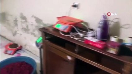 Arnavutköy’de kaçak tütün üretimi yapan yabancı uyruklu çete suçüstü yakalandı