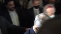 SPOR Galatasaray Başkanı Cengiz, başkanlık seçiminde oyunu kullandı