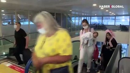 Antalya hazır! Rusya'dan ilk turist kafilesi geldi