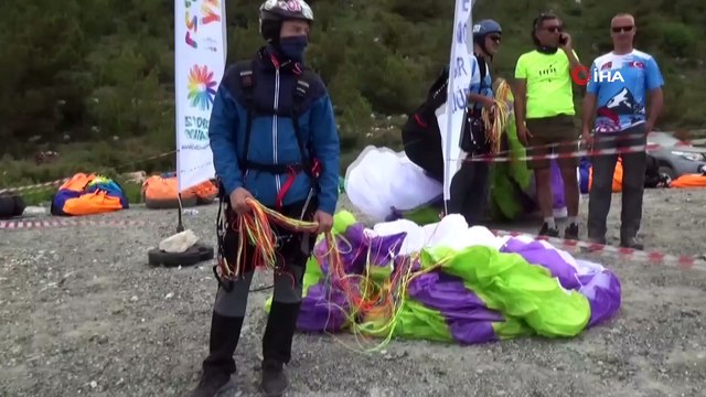 Samandağ'da yamaç paraşütü şampiyonası coşkusu