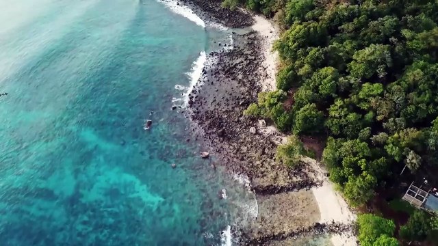 Relaxing Piano Music with Beach and Ocean scenery, Soothing Waves and Peaceful Music