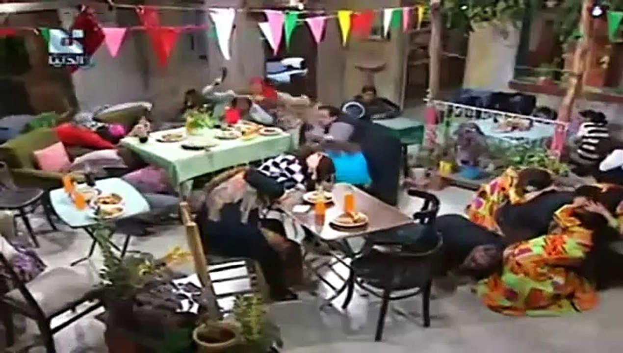 عيلة 7 نجوم الحلقة 1 - Vídeo Dailymotion